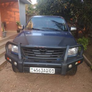 Marque : Toyota Modèle : Hilux Année : 2013